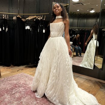 Anthropologie Weddings - Bridal Near Me - Walnut Creek, California Anthropologie Weddings - Bridal Near Me - Walnut Creek, California