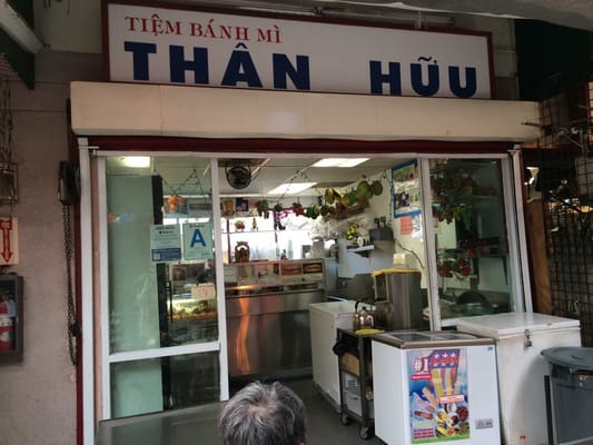 Than Huu Sandwich by null