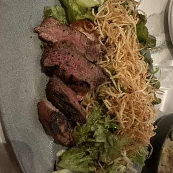 Tommy Bahama - Char - Grilled Filet Mignon Salad * - New American Near Me - Kamuela, Hawaii Tommy Bahama - Char - Grilled Filet Mignon Salad * - New American Near Me - Kamuela, Hawaii