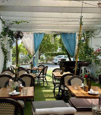 Wine Garden by null