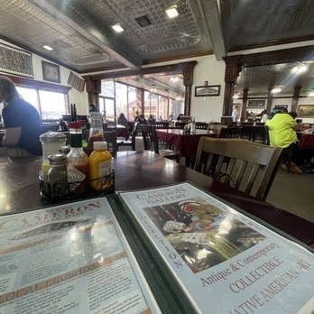Cameron Trading Post - Lots of seating - Hotels Near Me - Cameron, Arizona