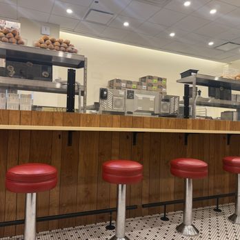 Counter Service - Inside - Sandwiches Near Me - New York, New York Counter Service - Inside - Sandwiches Near Me - New York, New York