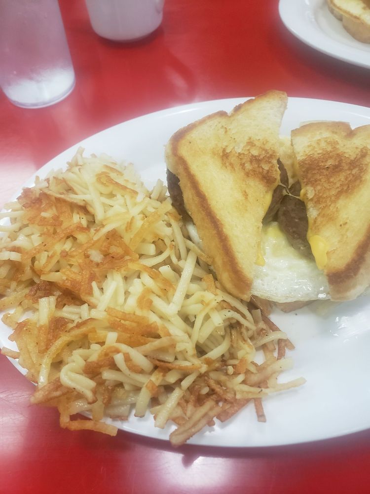 Food from Huddle House