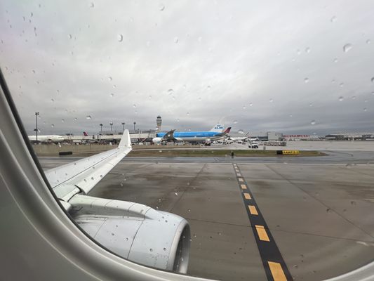 American Airlines by null