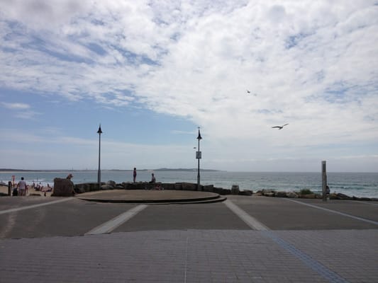 Cronulla Beach by null