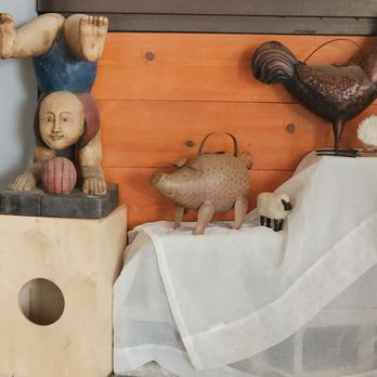 Cow Dog - Fun, eclectic art - Breakfast & Brunch Near Me - Alpine, Texas