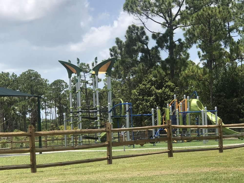 Acreage Pines Community Park Image