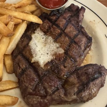Saltgrass Steak House - Pats Ribeye - Seafood Near Me - Las Vegas, Nevada