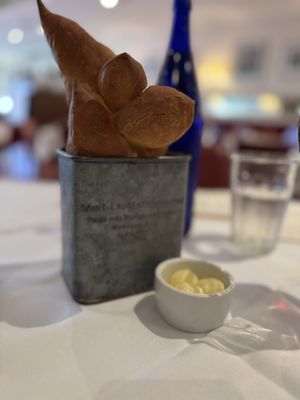 Bistro du Marché by Tapenade by null