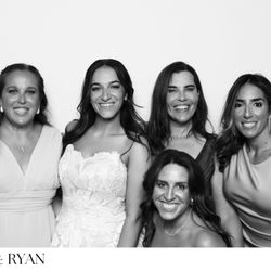 Flawless Pix Photo Booths