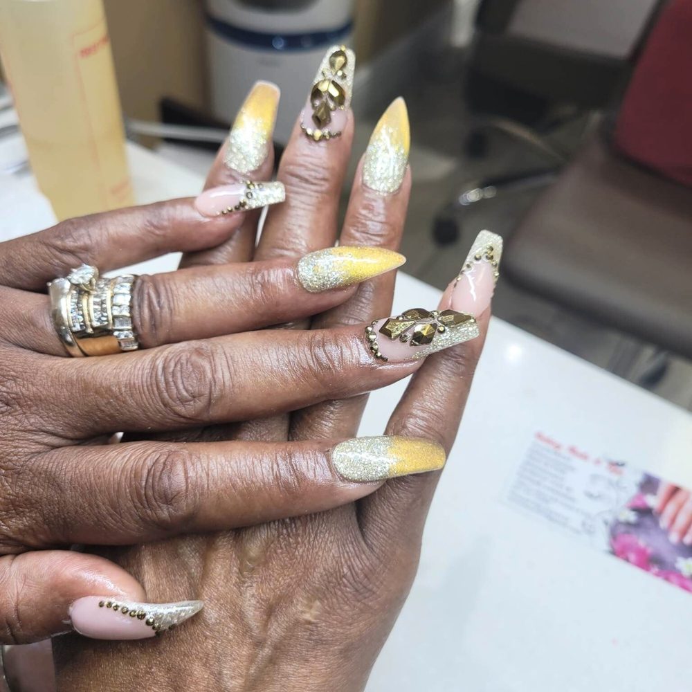 GALAXY NAIL & SPA Updated September 2024 214 Photos & 44 Reviews