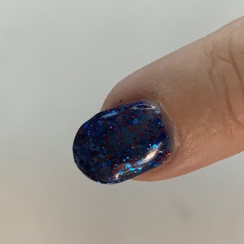 La Moda Nail and Spa - The surfaces are bumpy and not smooth and nail polish didn't cover the entire nail bed on some of the nails. - Nail Salons Near Me - Merchantville, New Jersey