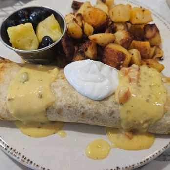 First Watch - Chickachanga - Breakfast & Brunch Near Me - Attleboro, Massachusetts First Watch - Chickachanga - Breakfast & Brunch Near Me - Attleboro, Massachusetts