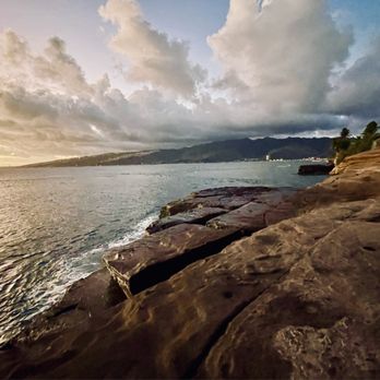 Oahu Photography Tours - China Walls - Tours Near Me - Honolulu, Hawaii