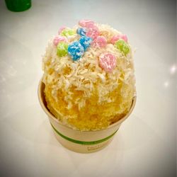 Sea Cliff Shave Ice - Pina Colada Combo with MOCHI!