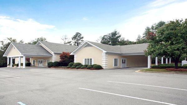 SNOW’S MEMORIAL CHAPEL - Updated May 2026 - 3077 Pio Nono Ave, Macon