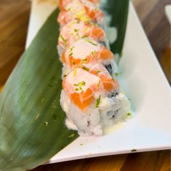 Mora - Oak Park - Fresco (8pc) GF - Asian Fusion Near Me - Oak Park, Illinois