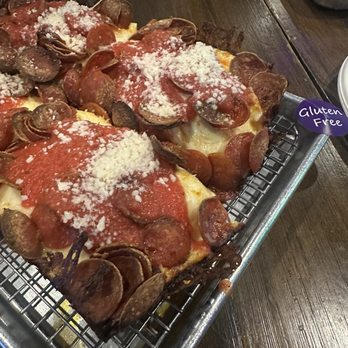 Gibroni's Pizza - Gluten-free "From the D" pizza. Yum!!! - Pizza Near Me - San Clemente, California Gibroni's Pizza - Gluten-free "From the D" pizza. Yum!!! - Pizza Near Me - San Clemente, California