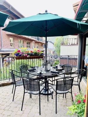 Vendettas Restaurant by null