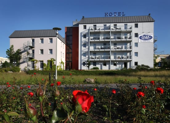 PARKHOTEL NEUBRANDENBURG by null