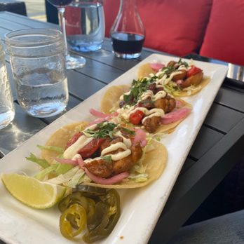 10 Acres Commons - Seafood Near Me - Victoria, British Columbia 10 Acres Commons - Seafood Near Me - Victoria, British Columbia