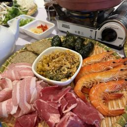 Signature rice field hotpot deluxe Signature rice field hotpot deluxe
