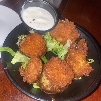 4th Wall Restaurant & Bar - Fried Pickles - Pubs Near Me - Boston, Massachusetts