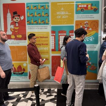 Jollibee - Fast Food Near Me - East Rutherford, New Jersey