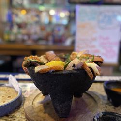 Papa Lacho’s - Molcajete