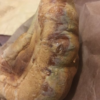 Macita's Restaurant - I went home to find out that they sold me 4 pieces of moldy pan de yuca!!!! - Bakeries Near Me - Miami, Florida