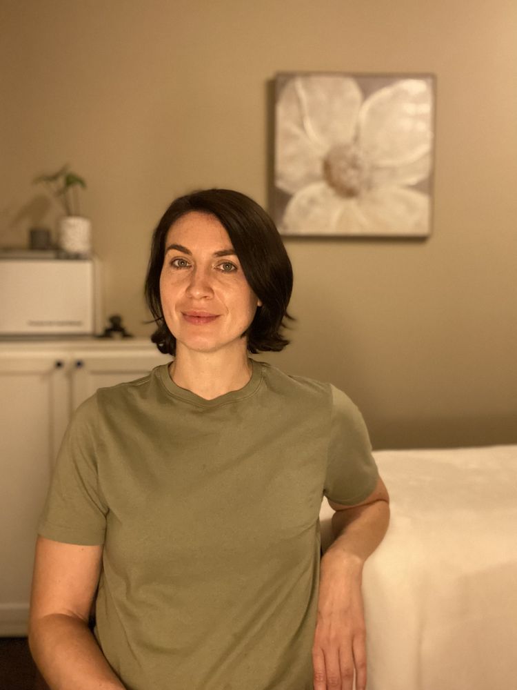 Massage by Gabrielle Logo