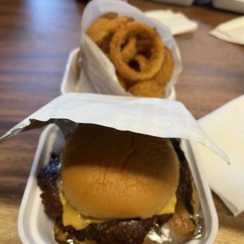 Burger Drops - Burgers Near Me - Toronto, Ontario Burger Drops - Burgers Near Me - Toronto, Ontario