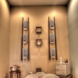 Studio M Salon & Spa - Massage room