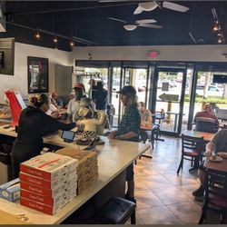 Al Volo Pizza & Pasta - Inside of the pizzeria, busy day!!