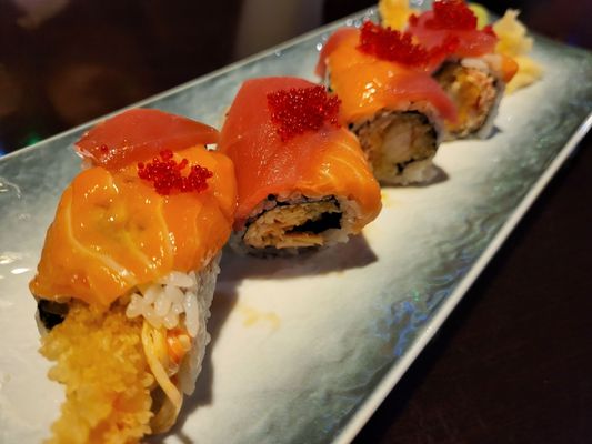 Asian Kitchen & Sushi Bar by null