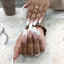 Wonderland Nails & Spa