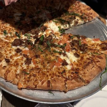 Parry's Pizzeria & Taphouse - The Pearl pizza $22.99 - Pizza Near Me - The Colony, Texas Parry's Pizzeria & Taphouse - The Pearl pizza $22.99 - Pizza Near Me - The Colony, Texas