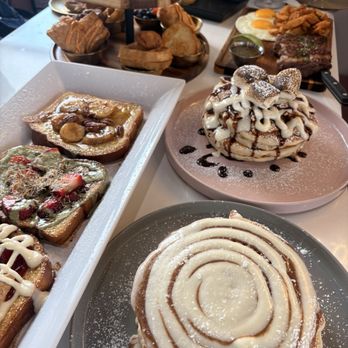 Egg And Berry Cafe - Breakfast & Brunch Near Me - Orland Park, Illinois Egg And Berry Cafe - Breakfast & Brunch Near Me - Orland Park, Illinois
