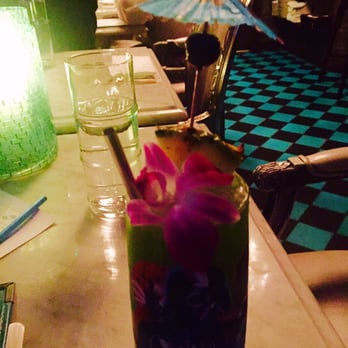 The Clam Bar - Curaçao cocktail - Seafood Near Me - New York, New York