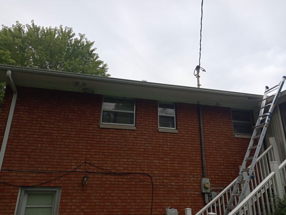 Slide of DTL Maintenance Services