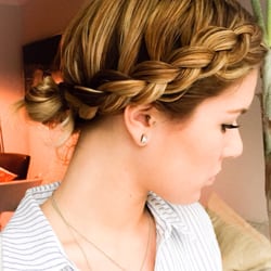 Norine's Salon & Blow Dry Bar