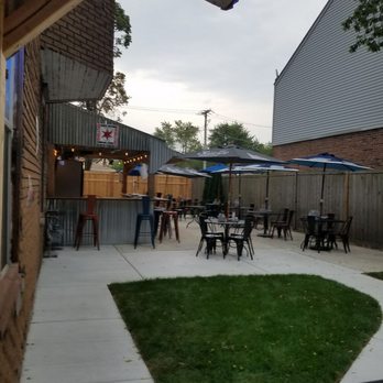 Burt's Place - New back patio - Pizza Near Me - Morton Grove, Illinois Burt's Place - New back patio - Pizza Near Me - Morton Grove, Illinois