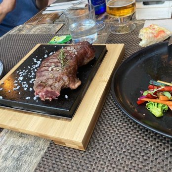 Palisto - mein Steak - Spanish Near Me - Pals, GI