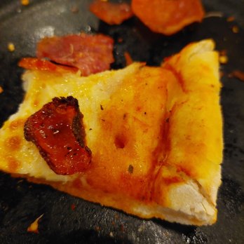Round Table Pizza - Cheese Bread - Pizza Near Me - Hillsboro, Oregon Round Table Pizza - Cheese Bread - Pizza Near Me - Hillsboro, Oregon