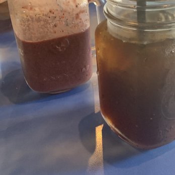 Brownstone Pancake Factory - Very Berry smoothie and a ice coffee - Breakfast & Brunch Near Me - Edgewater, New Jersey