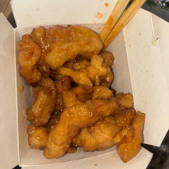 Ginger's - Lemon chicken. Excellent. Half orders are a great portion size that allows you to get more items. - Chinese Near Me - Chico, California