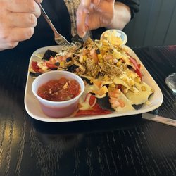 Barrel House - Chicken nachos appetizer