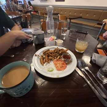 Pike Street - Diners Near Me - Covington, Kentucky