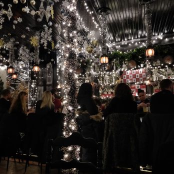 Miracle - Decor - Pop-Up Restaurants Near Me - Montreal, Quebec