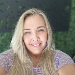 Stefanie the owner.